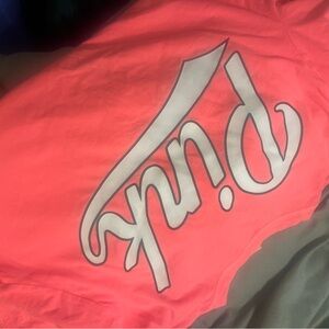 VS PINK SHORT SLEEVE TEE